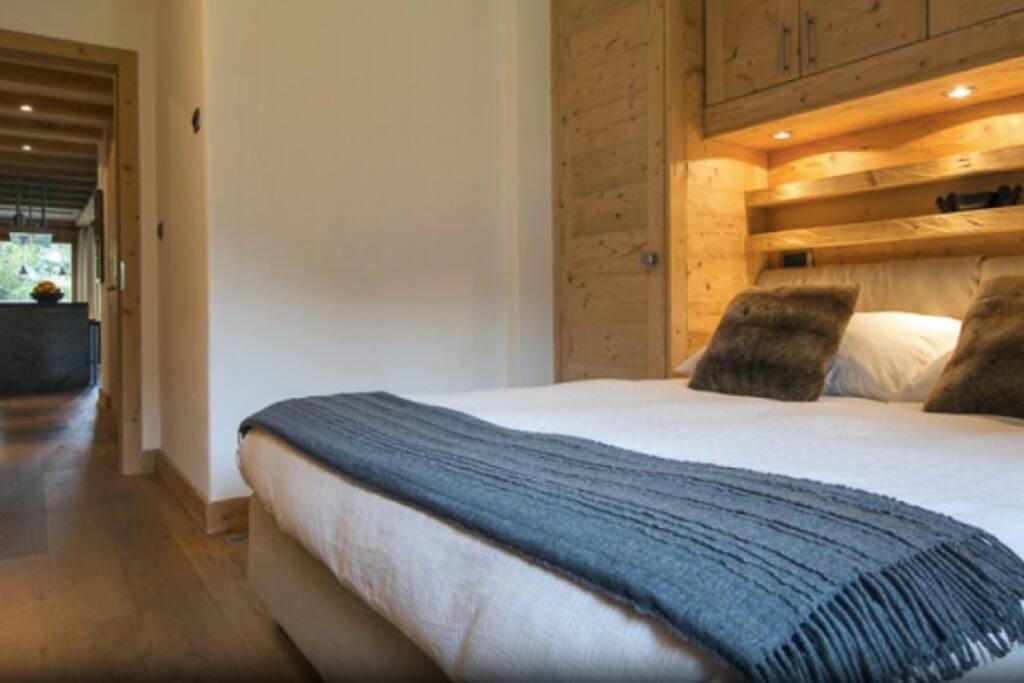 Luxury apartment with Pool and SPA Apartments for Rent in Bagnes