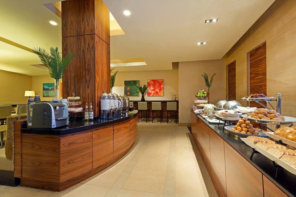 Owner's lounge