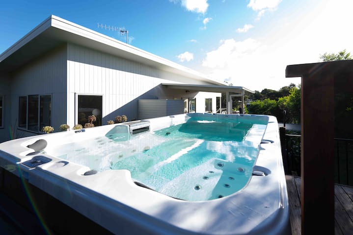 Modern beach house with Swim Spa