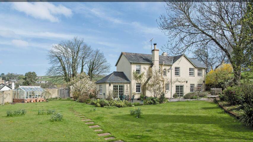 Double Room in Private House