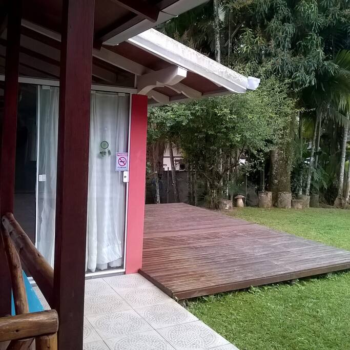 Deck para aproveitar final da tarde
