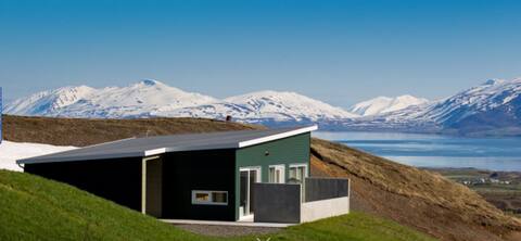 Luxury Cottage with a Hot tub and amazing views