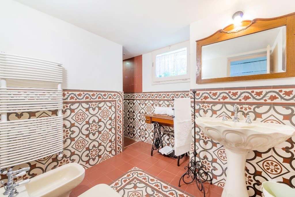 Bagno Camera 1_ Bathroom "Angelo"