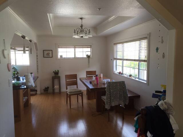 Charming family house in a Great location gallery image 4