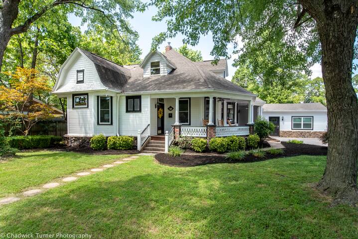 Airbnb 310 S Walton Blvd Vacation Rentals Places To Stay