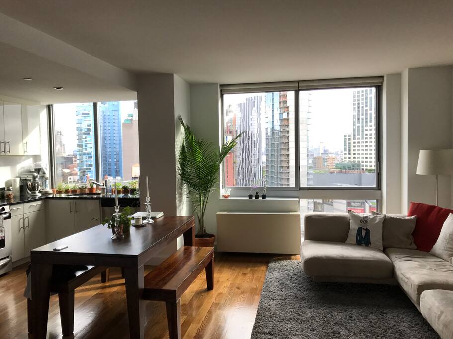 Big windows show off the skyline view and make for a bright and cheery atmosphere