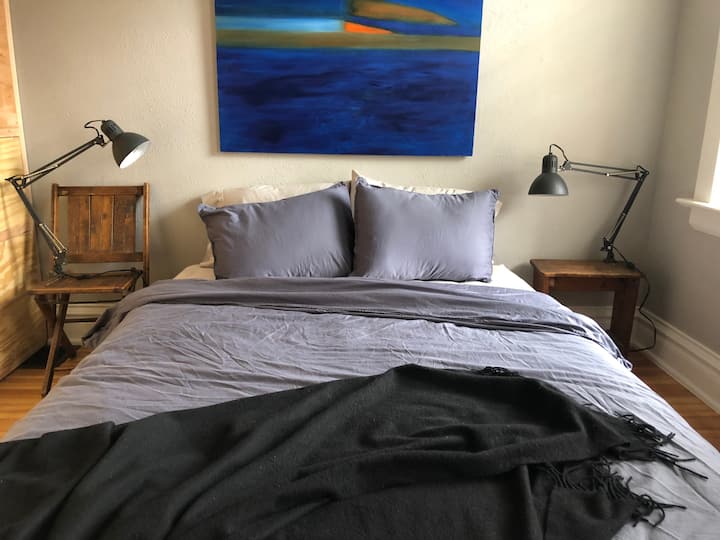 Top 12 PetFriendly Airbnb Vacation Rentals In Denver, Colorado