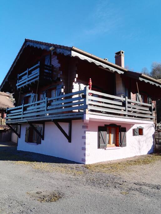 Belle capacité et endroit très joli,vallée et montagne
