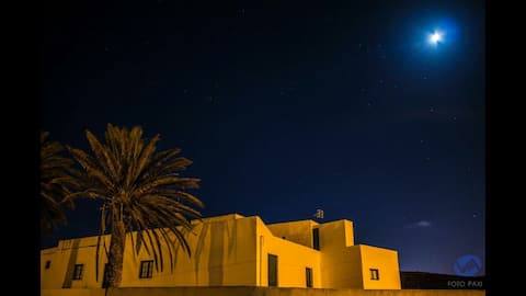 Habitacion en autentica casa  canaria  ... ( III )
