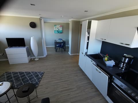 Leistungsstarkes Airbnb: Rursee/Eifel 2 rooms Apartment Loggia 1, 55 m² in Simmerath