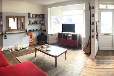 An intrepid explorer's home from home v near beach