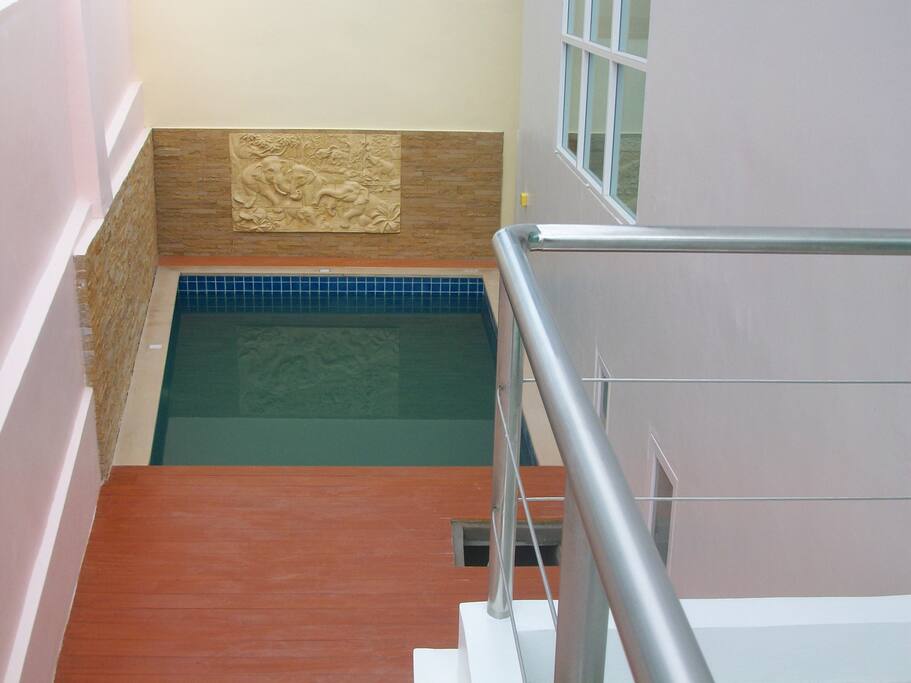 Private pool