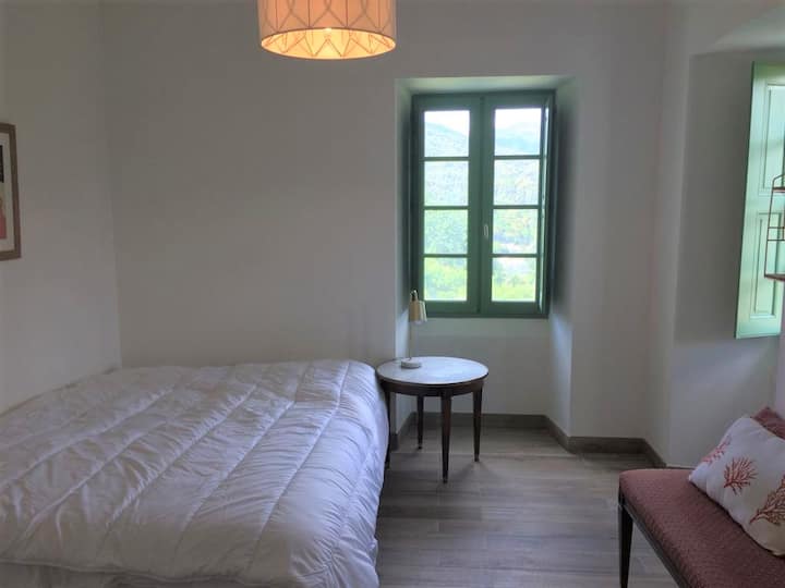 غرفة النوم / غرفة النوم