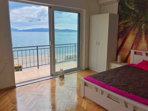 PALMA Beach front Apartment