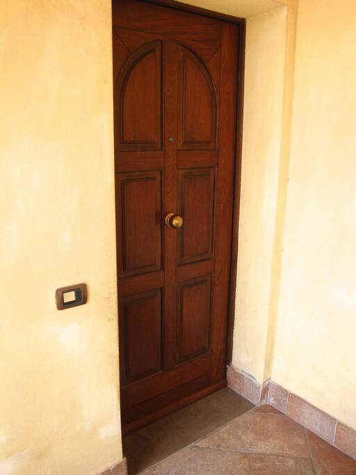Private Entrance