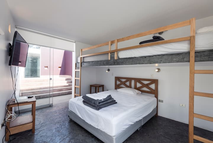 Guest room bunk beds