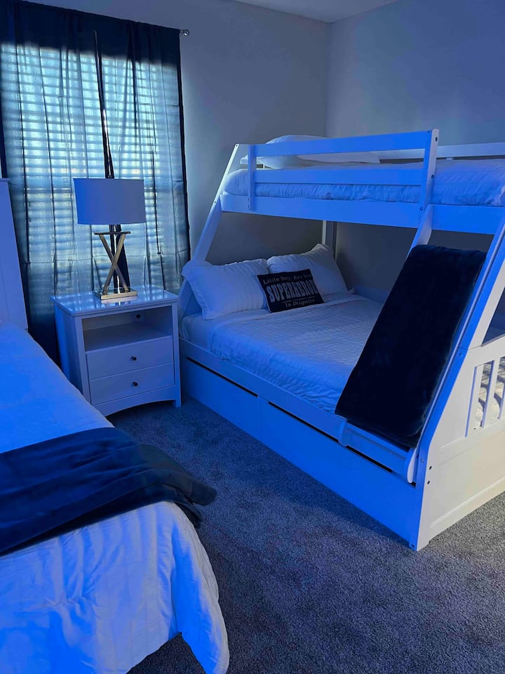 Ორსაწოლიანი საწოლი 135 × 191 სმ