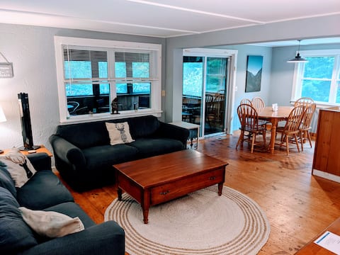 ~~~Refreshing home near Beach and Mt. Sunapee~~~