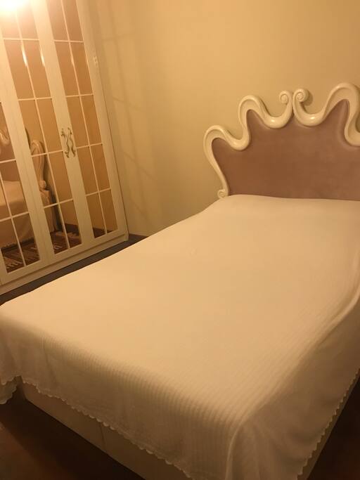 Room v3