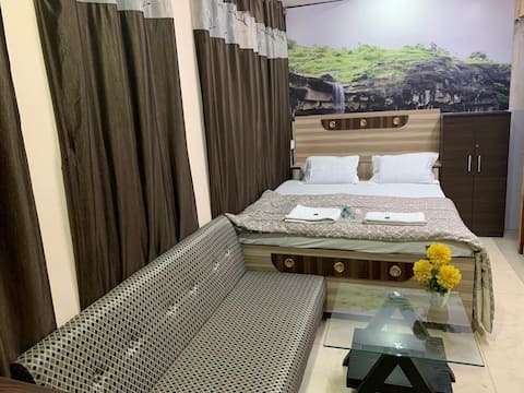 1 Room near Ajanta & Ellora-Breakfast included #G1