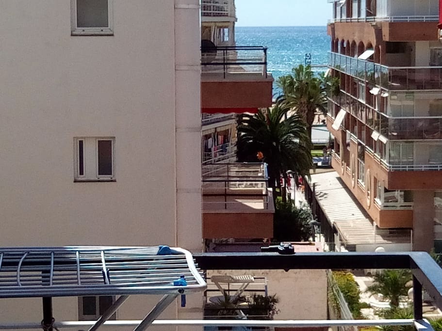 Vista lateral al mar