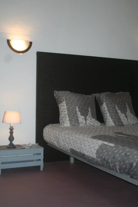CHAMBRE 1