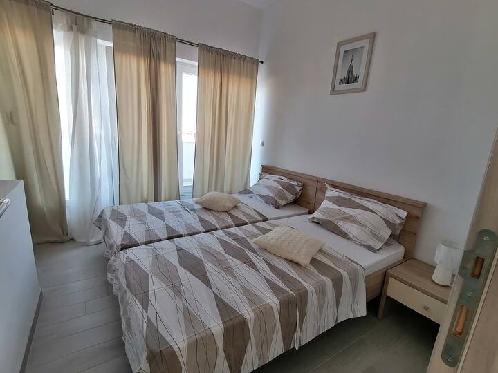 Spavaća soba 1