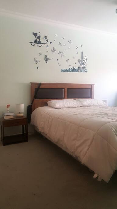 Cama matrimonial