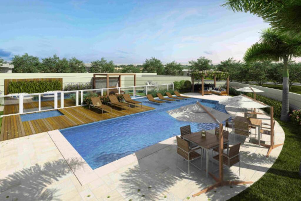 Piscinas e área de convívio.