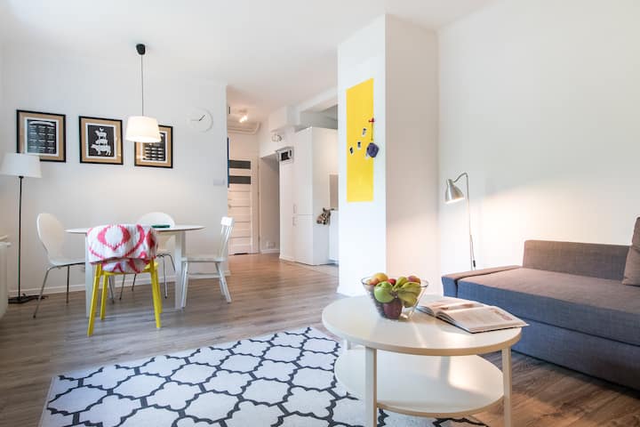 Warsaw Design Flat Very Close to Old City!
