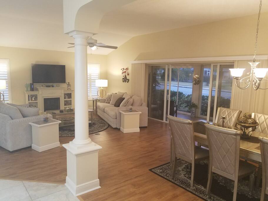 Wide Open Living & Dining Area