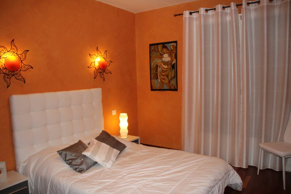2ème chambre avec lit double