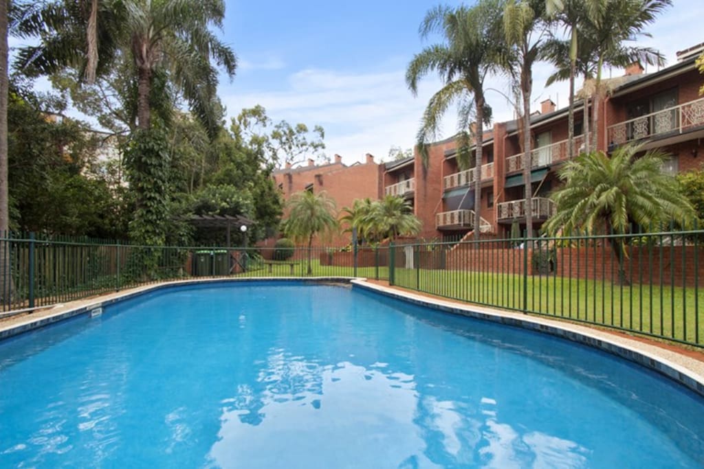 Shaded pool - access any time