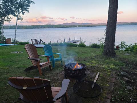 Gorgeous Lakefront with Dock & Views, Sleeps 10