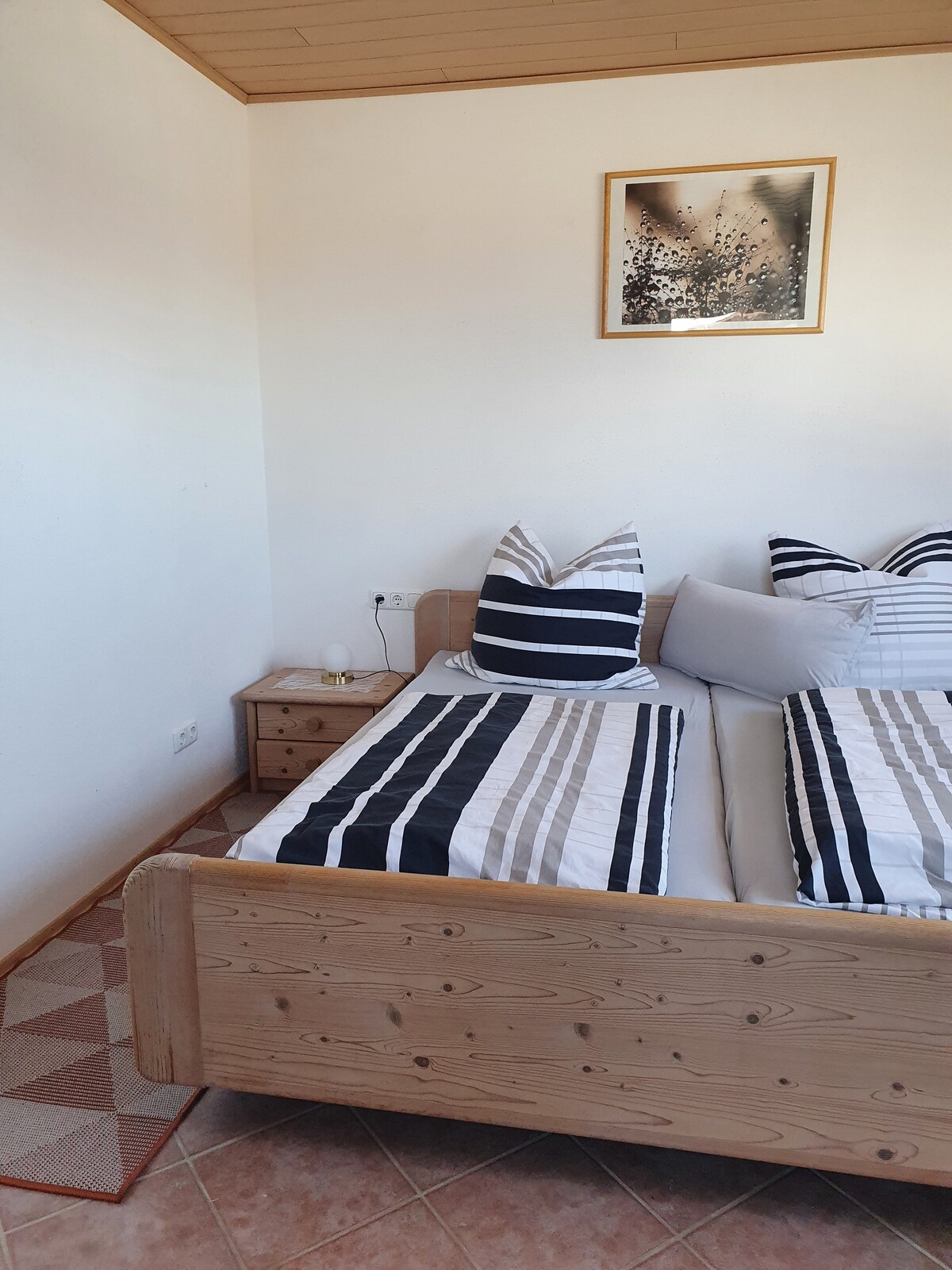 Cama doble de 2,00 x 2,00 m