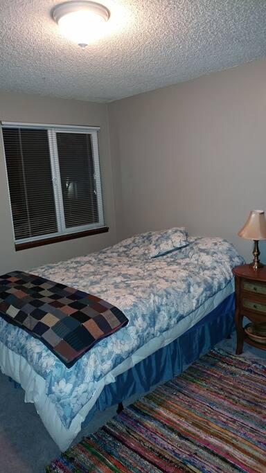 Double Bed.