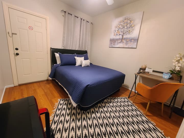 Nellis Air Force Base Vacation Rentals & Homes Nevada, United States