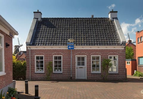 Gezellig huis in centrum Winsum, route Pieterpad