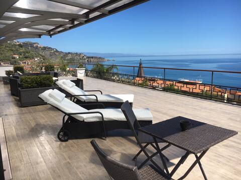 *Luxury*VILLA* Taormina, Etna & Seaview, Pool*