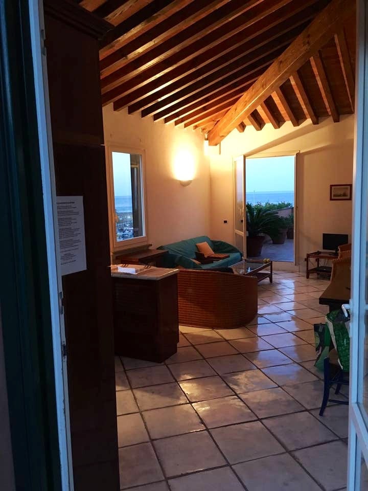 Top Airbnb: penthouse with panoramic terraces in Marciana Marina