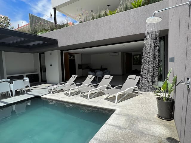 Ultra Modern Fresnaye Townhouse with private pool