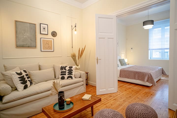 Beige&Blanc boutique apt. – free parking & fiber