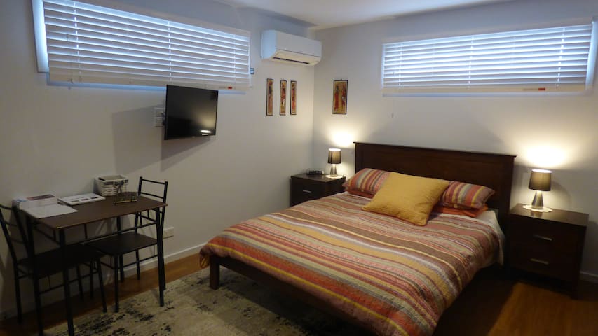 Studio central Geelong West