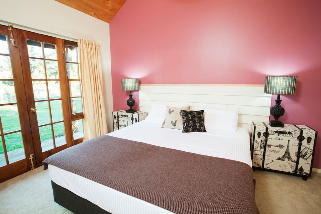 King bedroom