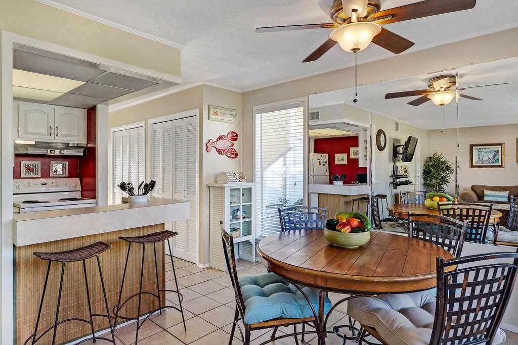 Nice dining area