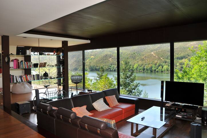 Douro, Q.ª dos Espigueiros – Corten gallery image 4