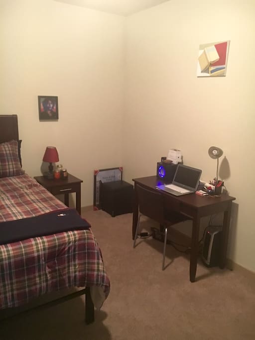 Desk/ workspace