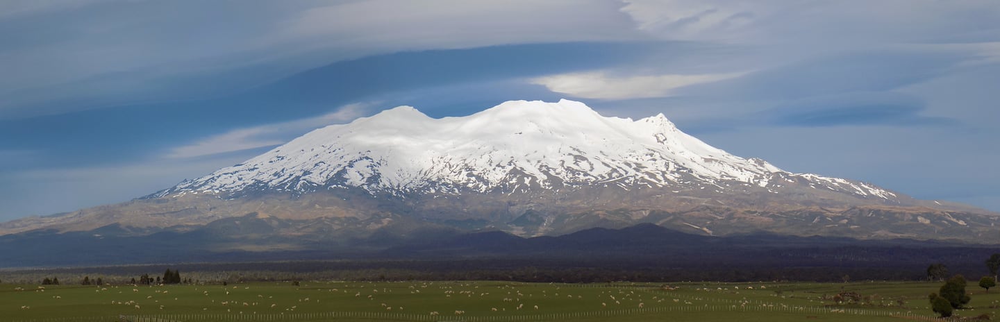 Ruapehu Grand View Accommodation & Farm Stay! 1