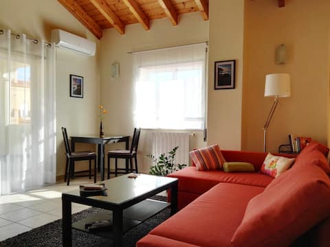 Popular Airbnb listing: TopfloorApartment close to the beach/large terrace in Luz