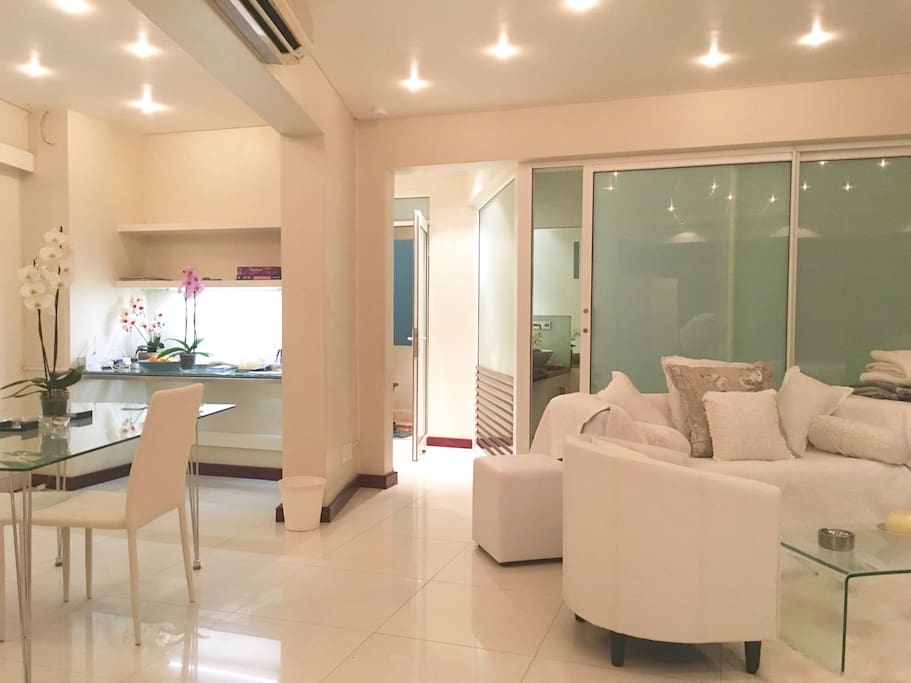 Sitting Room and Dining Area